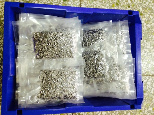 Chứng nhận ISO 99,95% Hf Hafnium Pellet Kim loại đất hiếm