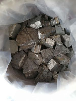 Hợp kim chính AlScZr Sc 2% Zr 1% để thêm vào làm mịn hạt nhằm cải thiện tính chất hợp kim trong ngành hàng không vũ trụ