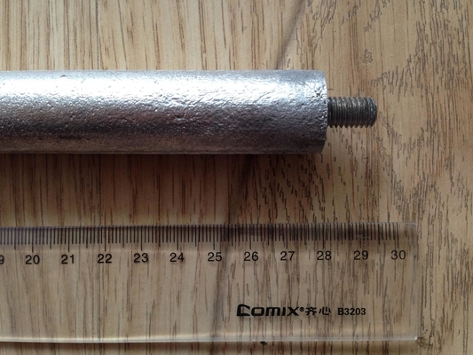 Thang nước nóng lõi sắt Anode nhựa hoặc không gỉ để tương thích