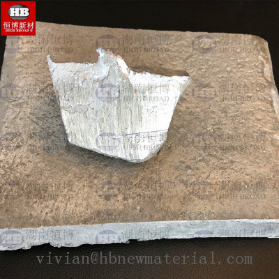 Silver Gray Solid Magnesium Master Alloy 5-30% Đối với chất phụ gia trong đúc