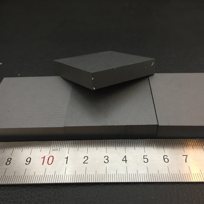 Bảng đạn đạo cao, tấm giáp thân cứng chống đạn Silicon Carbide / Boron Carbide