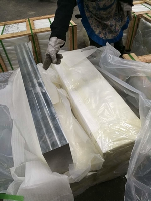 Máy tính tùy chỉnh Magnesium Billet cho các công cụ hố dưới trong lĩnh vực dầu mỏ / khí đốt 8% Chiều dài Tên khác Magnesium Rod