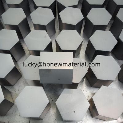 Tấm chắn đạn bằng gốm bền bỉ, mang lại khả năng phòng thủ chống đạn đáng tin cậy