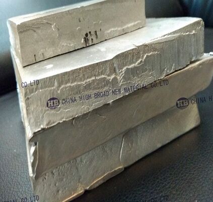AlZn20 hợp kim nhôm kẽm nguyên hợp kim với hàm lượng kẽm 20% để tinh chế ngũ cốc trong hình dạng kẽm