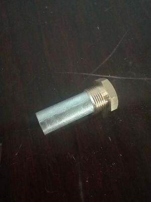Thanh cực dương magiê tương thích bơm nhiệt 39 inch 5/8 NPT cho hệ thống máy nước nóng bơm nhiệt lai điện