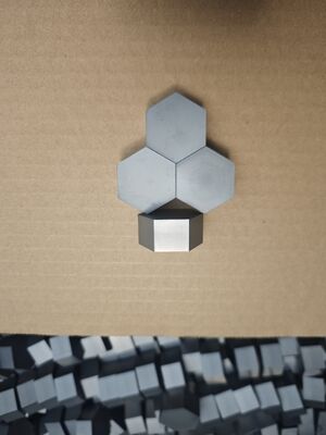 Gạch gốm silicon cacbua (SiC) cao cấp cho tấm chèn chống đạn | Tấm áo giáp chống đạn đạo nhẹ