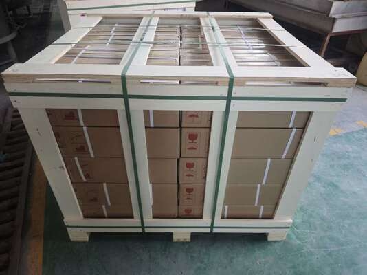 Không áp suất Sintered Silicon Carbide đơn đường cong đạn đạo tấm 250x300mm NIJ Level III+ Multi-Hit áo giáp chèn