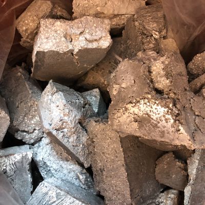 Thỏi hợp kim nhôm thiếc với hàm lượng Sn 3-10% để tinh chỉnh hạt và cải thiện tính chất hợp kim nhôm