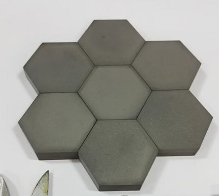 SIC Plate Silicon Carbide Bảng chống đạn với độ chịu nhiệt độ cao, Kháng ăn mòn và độ bền uốn cong cao
