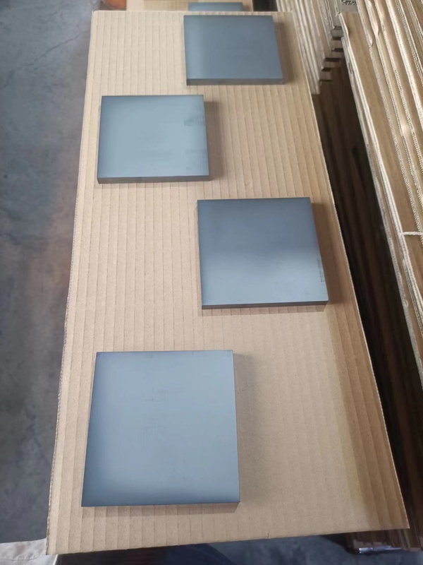 Silicon Carbide Plate Boron Carbie Tiles Ballistic Square Tiles Đen chống cháy chống nước