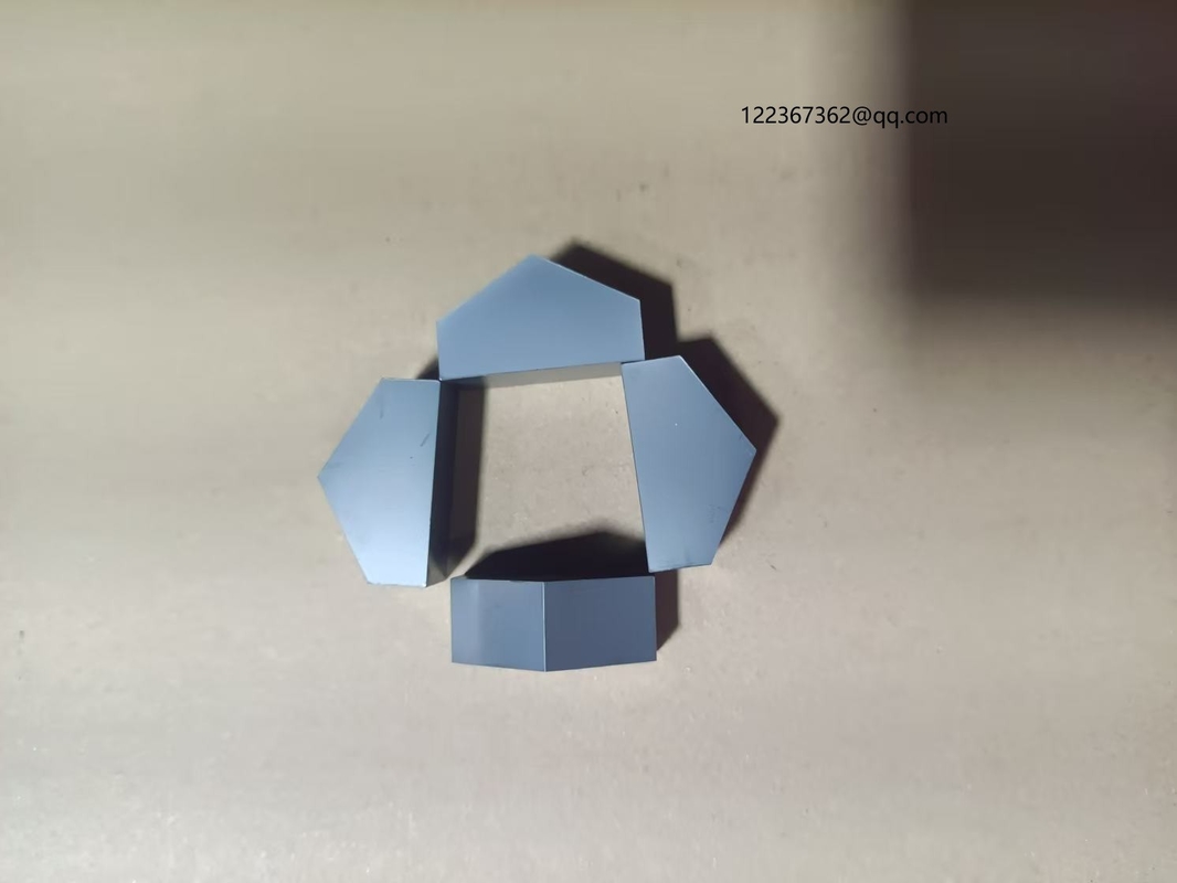 Lớp gạch đạn đạo Silicon Carbide Boron Carbide cho độ cứng cao và bảo vệ đạn đạo tốt hơn