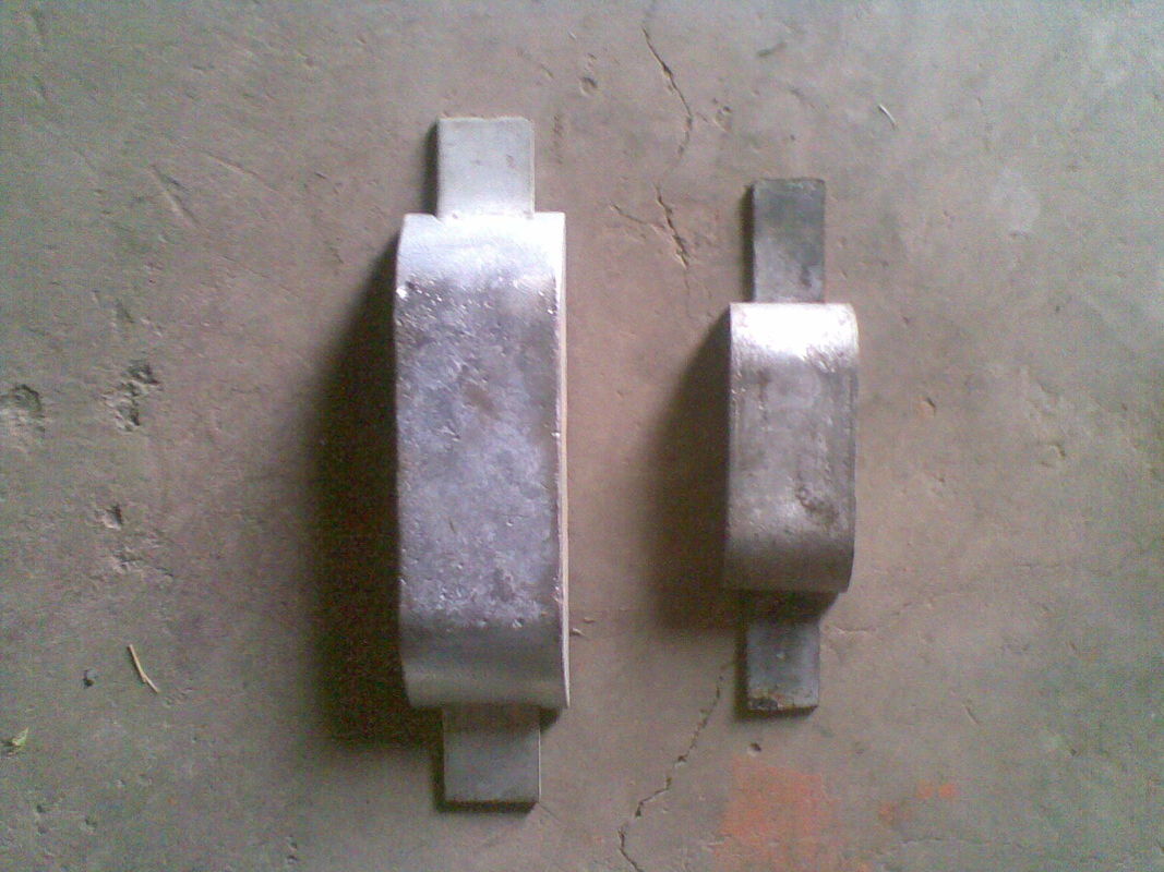 Anode nhôm gắn phẳng với lõi thanh đặc để bảo vệ chống ăn mòn bằng phương pháp cathodic ngoài khơi, tuân thủ hình dạng hình học của cấu trúc hơn và có ảnh hưởng thấp hơn đến điện trở
